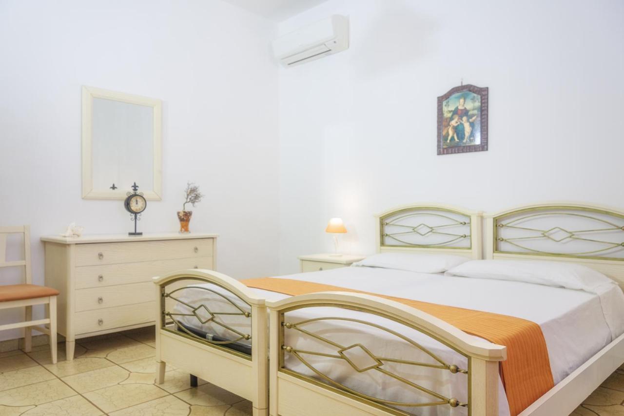 Villetta Lungomare Gallipoli - Family House 마리나디만카베르사 외부 사진