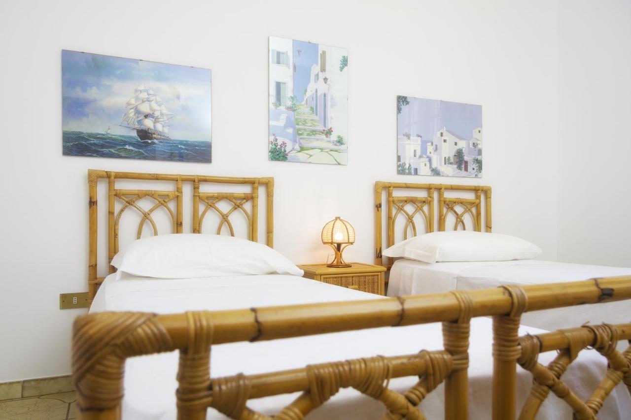 Villetta Lungomare Gallipoli - Family House 마리나디만카베르사 외부 사진